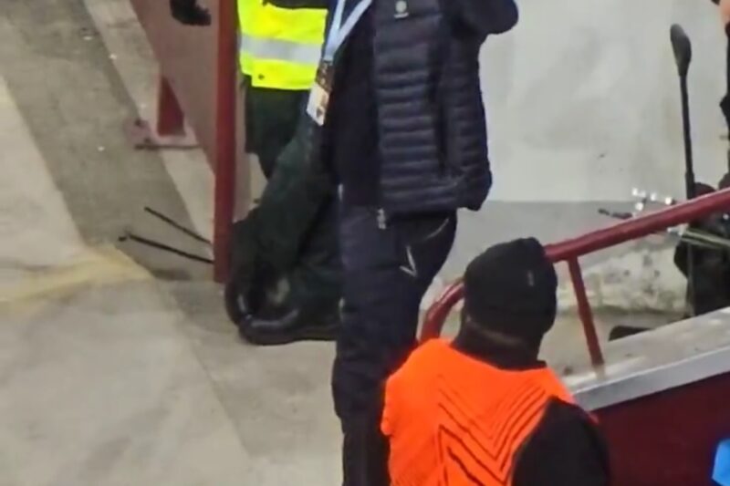 Sky Sports Pundit Lee Hendrie CAUGHT Taunting Forest Fans Then Gets DRAGGED Away By Steward You Won’t Believe What He Did Next
